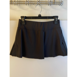 Lululemon black tennis skirt skorts medium 4-6